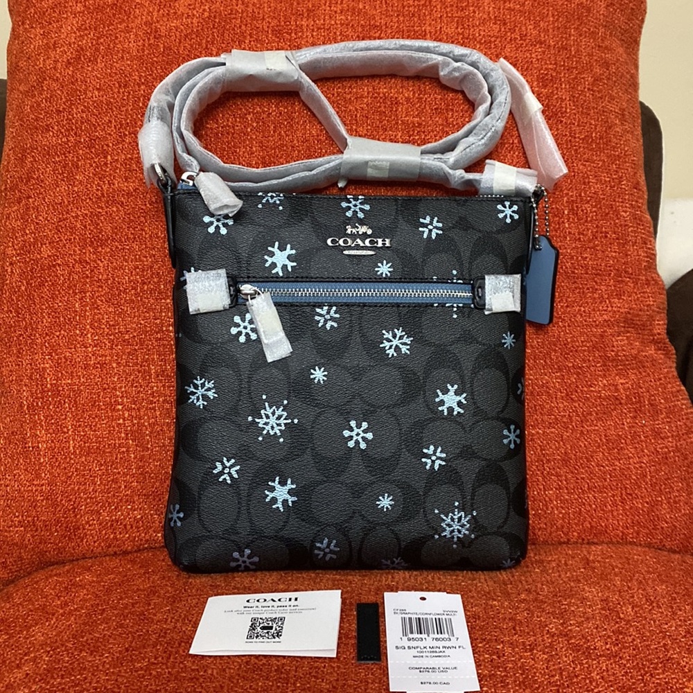 NWT Coach Mini Rowan File Bag In Signature Canvas With Snowflake Print